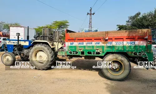 रायला थाना पुलिस ने अवैध बजरी से भरा ट्रैक्टर किया जब्त, माइनिंग विभाग ने लगाया लाखों का जुर्माना