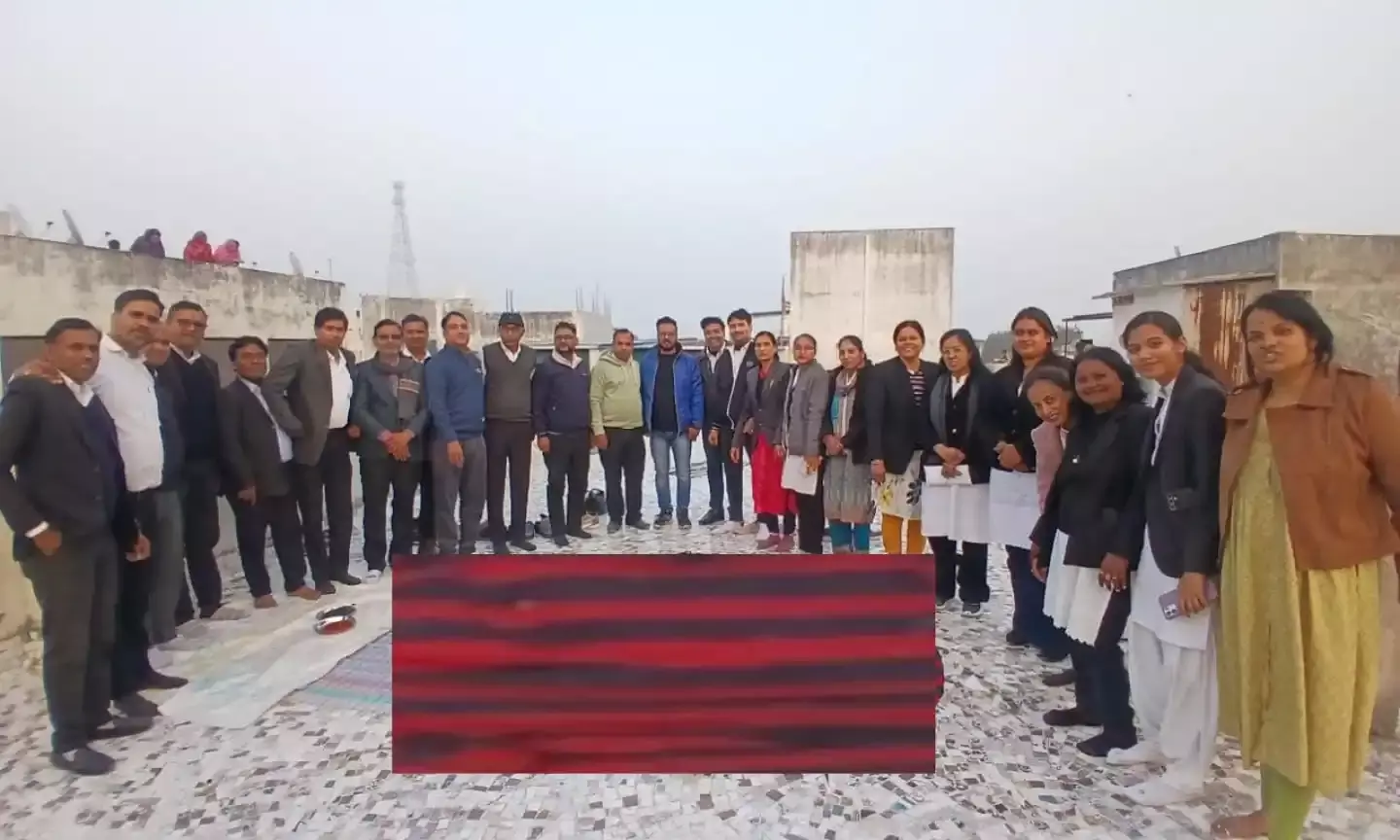 अधिवक्ता स्नेह परिवार ग्रुप द्वारा बैठक आयोजित