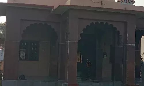 मंदिरों की नगरी झरणेश्ववर महादेव  गायत्री मंदिर  में ब्राह्मण समाज की सर्कल बैठक*