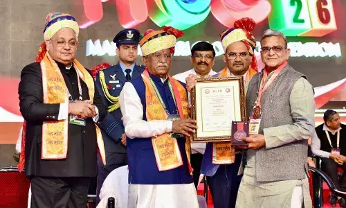 राज्यपाल बागड़े ने पर्यावरणविद जाजू को ‘समाज गौरव’ उपाधि से किया अलंकृत