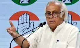 मुनाफे के बावजूद निजी निवेश नदारद, घटती घरेलू बचत पर कांग्रेस का सरकार पर हमला