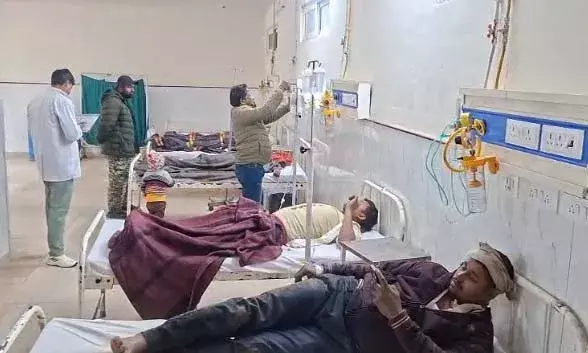 पुरानी रंजिश को लेकर दो पक्षों में खूनी संघर्ष, चार गंभीर घायल