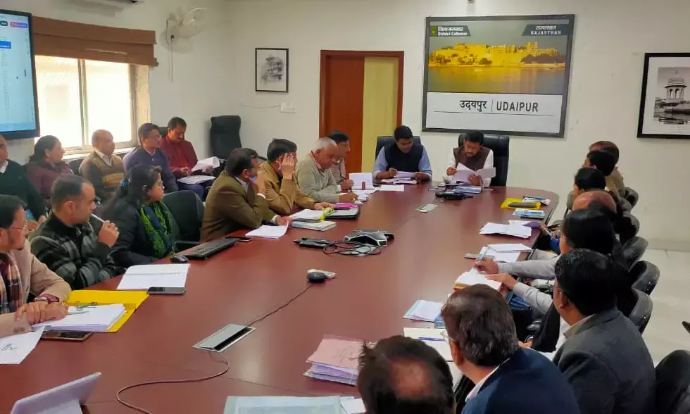 बजट और योजनाओं की समीक्षा, मकर संक्रांति पर पतंग उत्सव के निर्देश