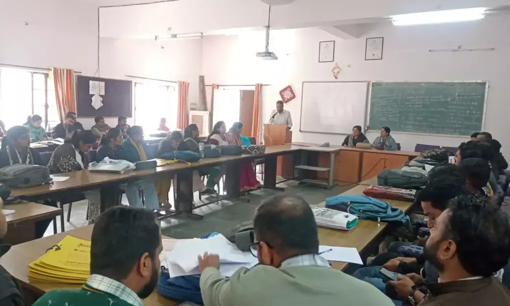 विद्या भवन शिक्षक महाविद्यालय में विवेकानंद जयंती पर प्रेरक आयोजन