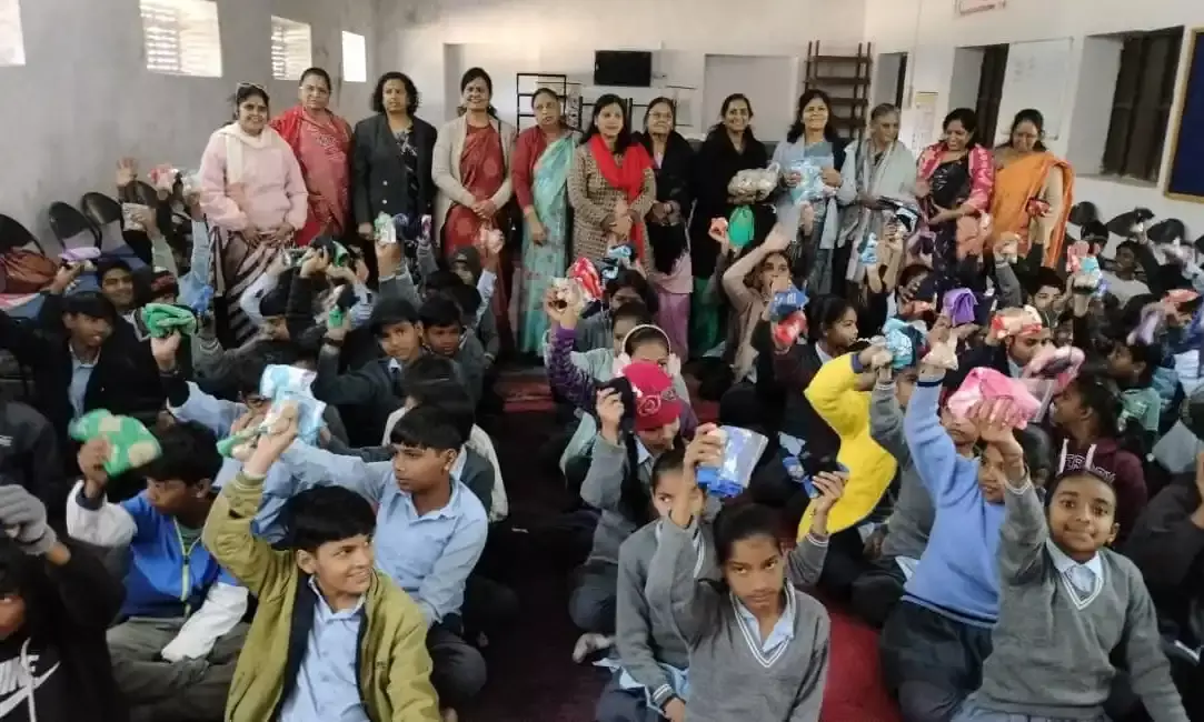 मकर संक्रांति पर बच्चों को दिलाई शपथ: नहीं उड़ाएंगे चाइनीज मांझे से पतंग