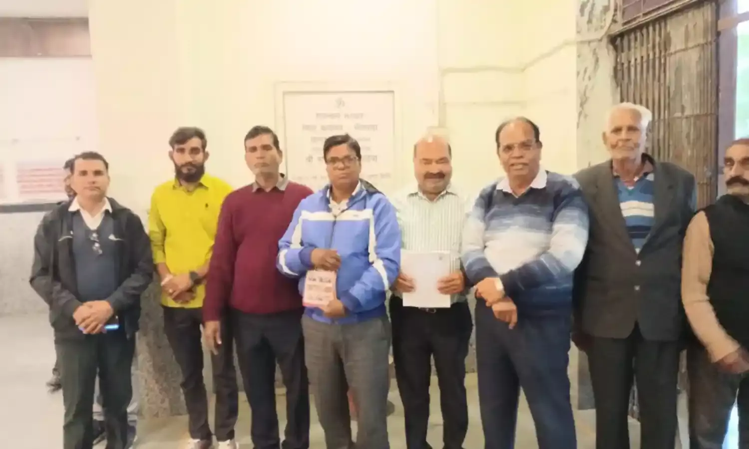 निरस्त भूखंडों की बहाली को लेकर गरीब व पिछड़े समाज ने उपमुख्यमंत्री से लगाई गुहार