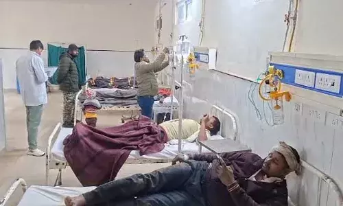 पुरानी रंजिश को लेकर दो पक्षों में खूनी संघर्ष, चार गंभीर घायल पुरानी रंजिश को लेकर दो पक्षों में खूनी संघर्ष, चार गंभीर घायल