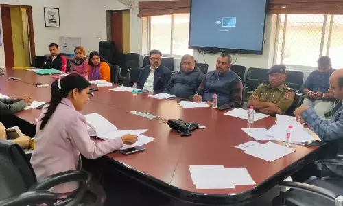 15 सूत्रीय कार्यक्रम की समीक्षा बैठक