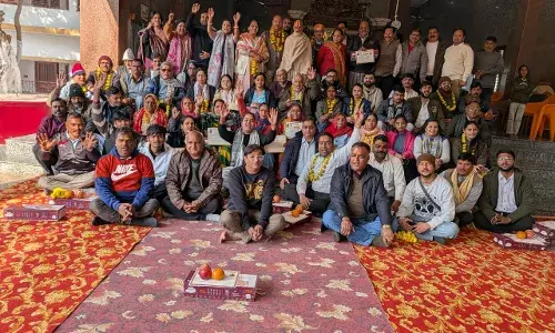 निःशुल्क स्वास्थ्य सेवा का संकल्प 46 वर्षों से जारी, दल रोगियों का उपचार कर बाराबंकी से रवाना