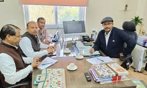 शिक्षा सचिव से मिला राजस्थान शिक्षक संघ (राष्ट्रीय) का प्रतिनिधिमंडल