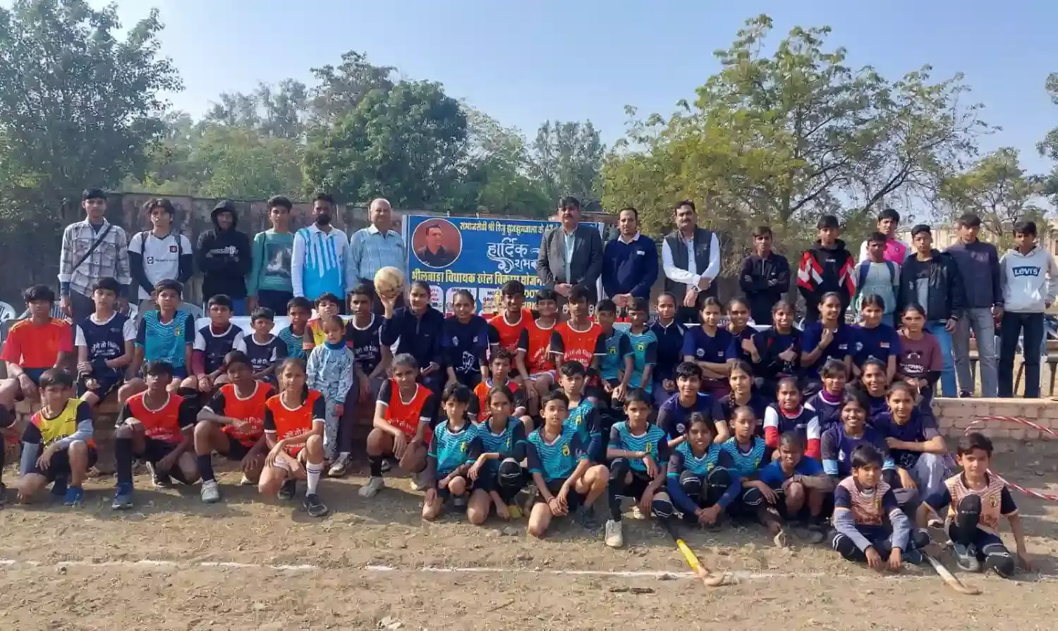 विधायक खेल विकास योजना के तहत नन्हे खिलाड़ियों के लिए एक दिवसीय फुटबॉल प्रतियोगिता आयोजित