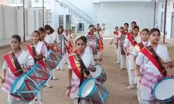 भव्य घोष प्रदर्शन: राष्ट्र सेविका समिति की गूंज से महका नीलकंठ मंदिर परिसर, मकर संक्रांति पर दिखा अनुशासन!