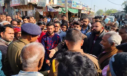 बानसेन मंदिर के गुमन्द से एक स्वर्ण कलश चोरी बानसेन मंदिर के गुमन्द से एक स्वर्ण कलश चोरी