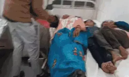 ट्रैक्टर-ट्रॉली और लोडिंग वाहन में आमने-सामने की भिड़ंत, 5 की मौके पर मौत, 12 घायल!