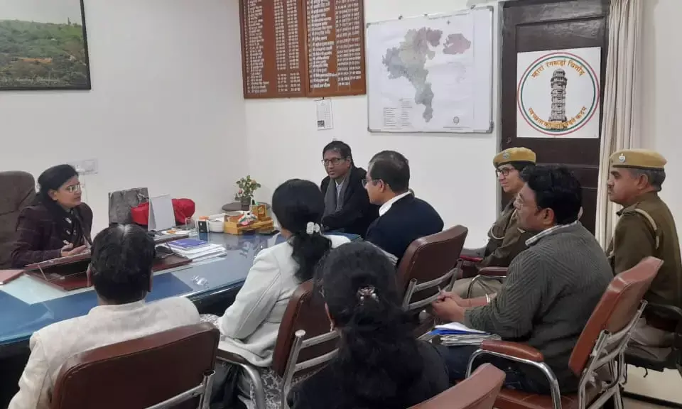 बाल विवाह मुक्त चित्तौड़गढ़ के लिए सभी विभाग समन्वित रूप से कार्य करें