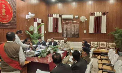 जिला विधिक सेवा प्राधिकरण की बैठक सम्पन्न, पीड़ितों को मिला 2.95 लाख का प्रतिकर जिला विधिक सेवा प्राधिकरण की बैठक सम्पन्न, पीड़ितों को मिला 2.95 लाख का प्रतिकर