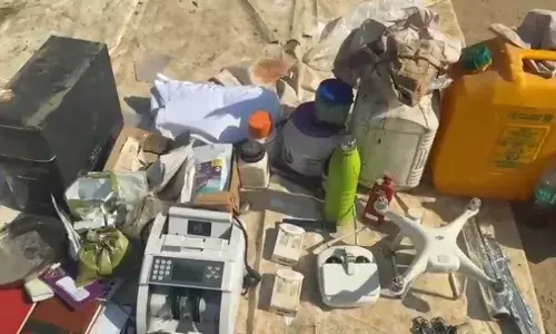 चित्तौड़गढ़ में अब तक की सबसे बड़ी कार्रवाई, मादक पदार्थ फैक्ट्री का भंडाफोड़ चित्तौड़गढ़ में अब तक की सबसे बड़ी कार्रवाई, मादक पदार्थ फैक्ट्री का भंडाफोड़