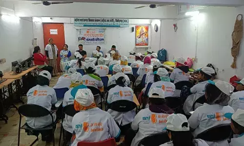 मोमबत्ती निर्माण प्रशिक्षण का समापन, स्वरोजगार के लिए प्रतिभागियों को किया प्रेरित