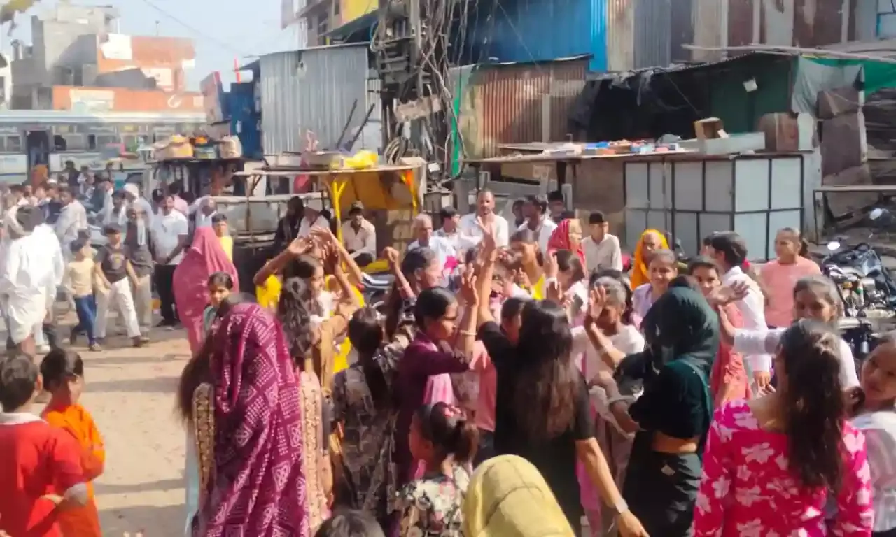 कलश यात्रा के साथ हिंदू सम्मेलन सम्पन्न