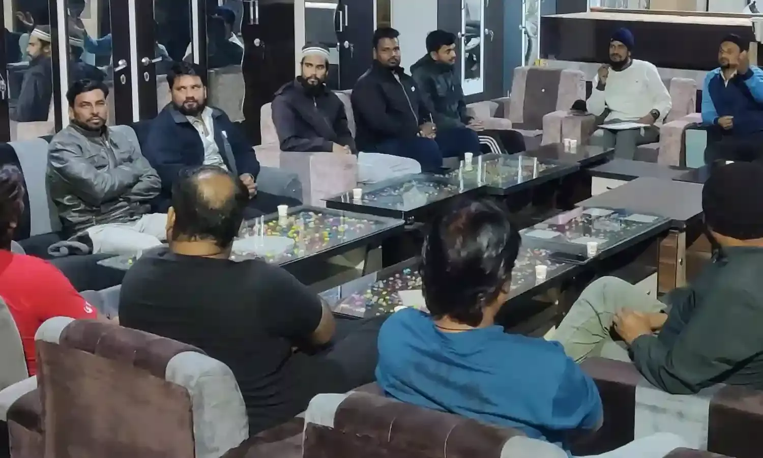 मंसूरी समाज पदाधिकारियों की बैठक संपन्न