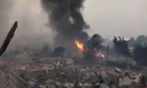 चिली के जंगलों में भीषण आग 18 की मौत , 20 हजार से ज्यादा लोग बेघर