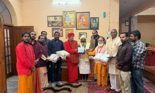 माता शबरी कुटिया छाया निर्माण कार्य के लिए महामंडलेश्वर स्वामी हंसराम उदासीन ने दिया 2 लाख का सहयोग