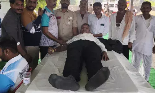 65 यूनिट किया रक्तदान