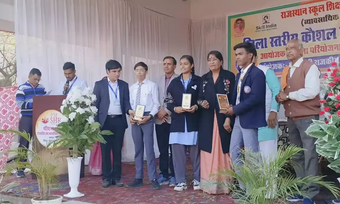 जिला स्तरीय स्किल प्रदर्शनी में छाया मॉडल स्कूल पोटलां, छात्र प्रवीण ने जीता प्रथम स्थान