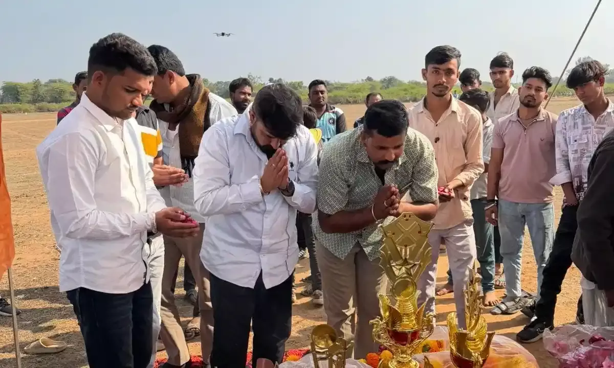 बोरखेड़ा में पवन क्रिकेट क्लब प्रतियोगिता की शुरुआत