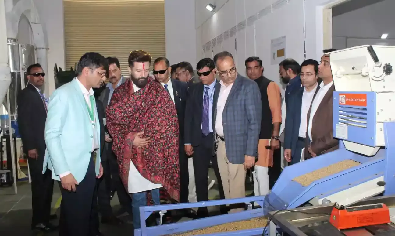 खाद्य प्रसंस्करण से कृषि की हर चिंता का समाधान संभव - चिराग पासवान खाद्य प्रसंस्करण से कृषि की हर चिंता का समाधान संभव - चिराग पासवान