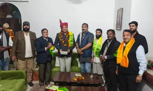 पुलिस महानिदेशक संदीप सिंह चौहान का हमीरगढ़ में भव्य स्वागत, पर्यावरण संरक्षण की पहल को सराहा पुलिस महानिदेशक संदीप सिंह चौहान का हमीरगढ़ में भव्य स्वागत, पर्यावरण संरक्षण की पहल को सराहा