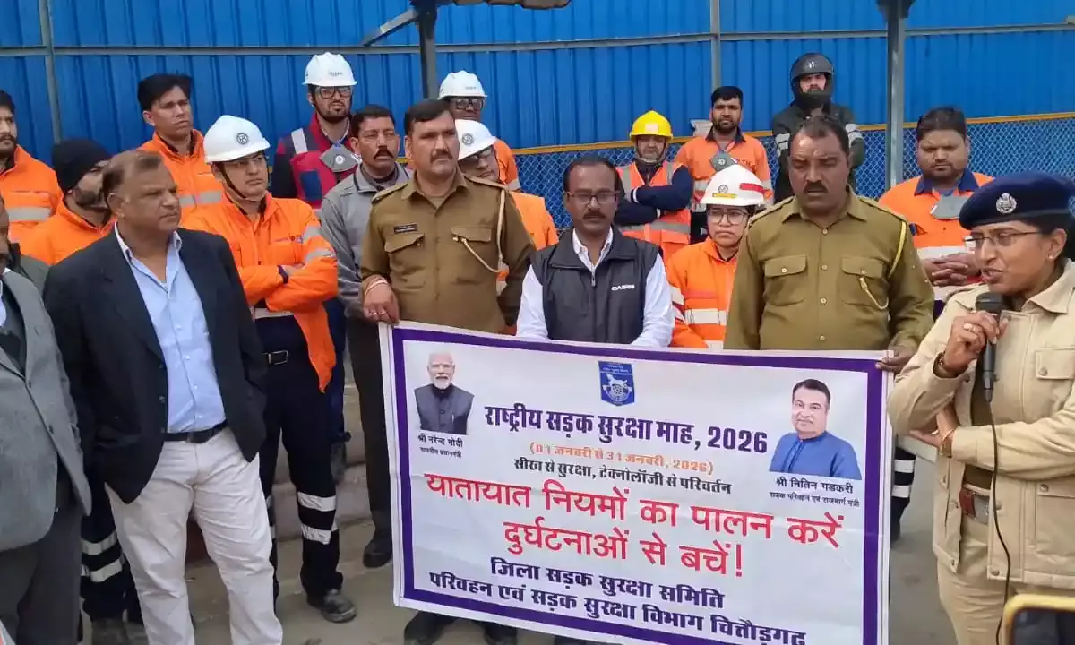 हिन्दुस्तान जिंक ने वाहन रैली से दिया यातायात के नियमों का पालन करने का संदेश