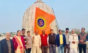 यूनेस्को टेम्पल का दो दिवसीय तृतीय पाटोत्सव का ध्वजारोहण से हुआ आगाज यूनेस्को टेम्पल का दो दिवसीय तृतीय पाटोत्सव का ध्वजारोहण से हुआ आगाज