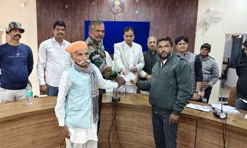 विधायक कृपलानी के अथक प्रयासों से करीब एक करोड़ से अधिक की मुआवजा राशि वितरित