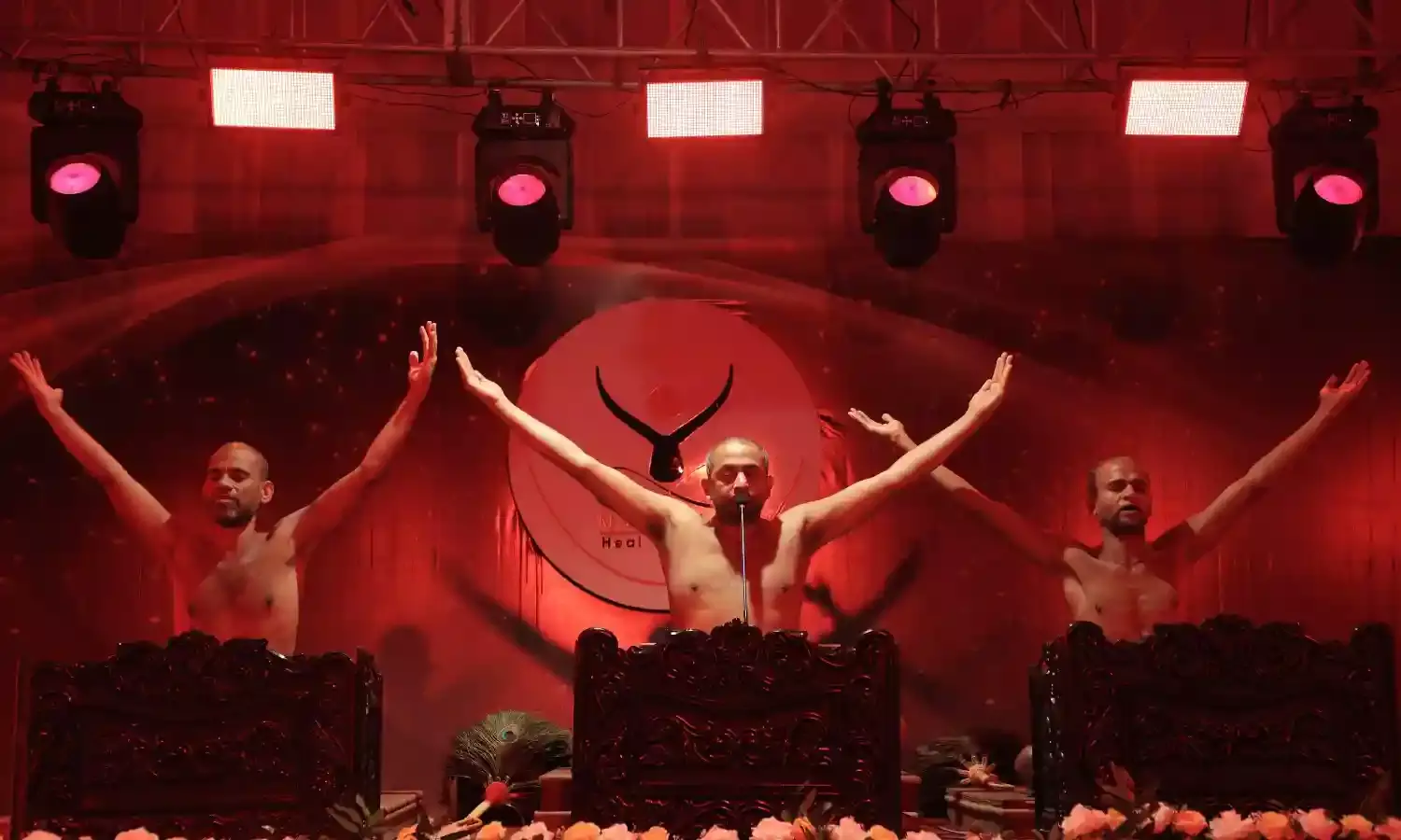 धन के पीछे न भागें, ध्यान करें: भीलवाड़ा में मुनि आदित्य सागर के सानिध्य में मंत्राक्ष ध्यान शिविर का भव्य समापन धन के पीछे न भागें, ध्यान करें: भीलवाड़ा में मुनि आदित्य सागर के सानिध्य में मंत्राक्ष ध्यान शिविर का भव्य समापन