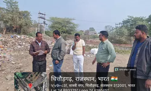 खुले में वेस्ट फेंकने पर च‍ित्‍तौड़गढ़ नगर परिषद की कार्रवाई जारी, काटा चालान