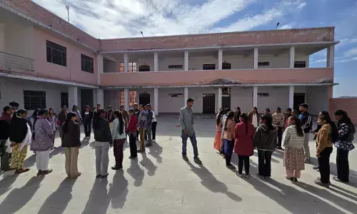 बनेड़ा महाविद्यालय में एनएसएस विशेष शिविर के दूसरे दिन हुआ बौद्धिक और व्यावहारिक कौशल विकास बनेड़ा महाविद्यालय में एनएसएस विशेष शिविर के दूसरे दिन हुआ बौद्धिक और व्यावहारिक कौशल विकास