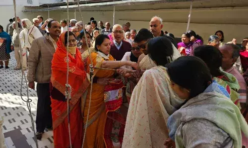 सहस्त्र फना पार्श्वनाथ भगवान मंदिर पर प्रथम ध्वजा परिवर्तन समारोह सम्पन्न