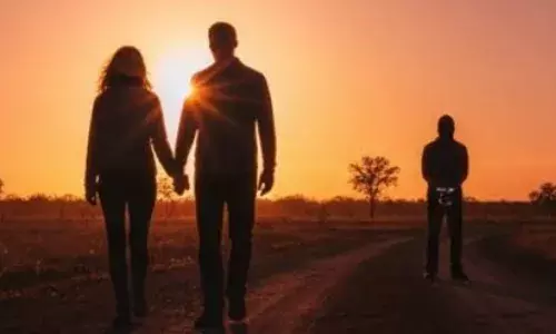 मुर्दा महिला 11 साल बाद जिंदा लौटी: दहेज हत्या का लगा था  पति  पर आरोप