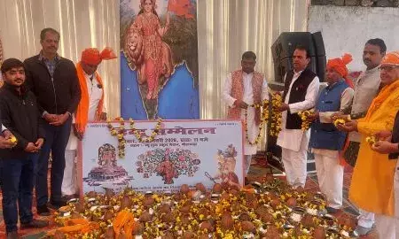 वर्धमान विद्युत नगर बस्ती में हुआ विराट हिंदू सम्मेलन