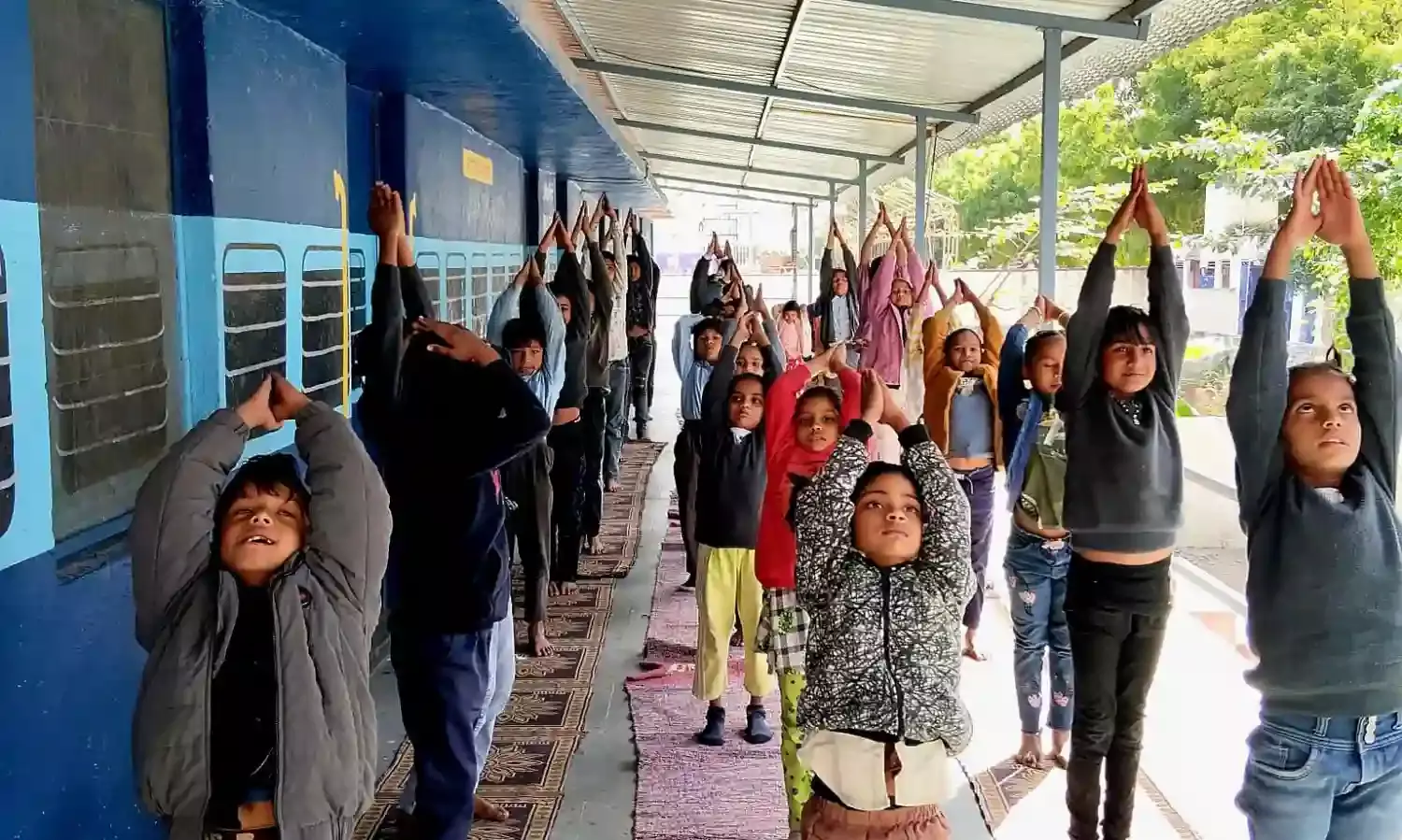 सूर्य सप्तमी के अवसर पर औषधालयो में सूर्य नमस्कार का हुआ आयोजन