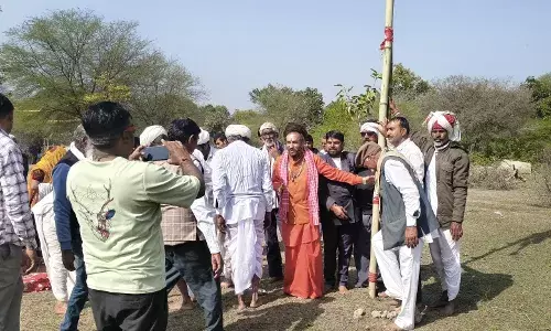 विष्णु महायज्ञ को लेकर भूमि पूजन व ध्वज स्थापना की विष्णु महायज्ञ को लेकर भूमि पूजन व ध्वज स्थापना की