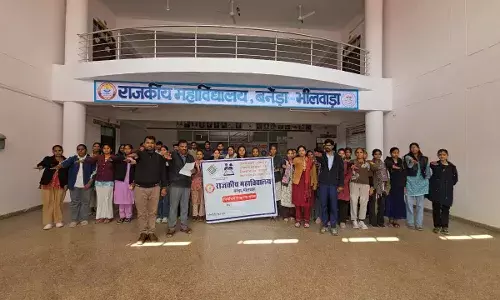 राजकीय महाविद्यालय बनेड़ा में एनएसएस शिविर के तीसरे दिन गूँजा मतदाता जागरूकता का संदेश राजकीय महाविद्यालय बनेड़ा में एनएसएस शिविर के तीसरे दिन गूँजा मतदाता जागरूकता का संदेश