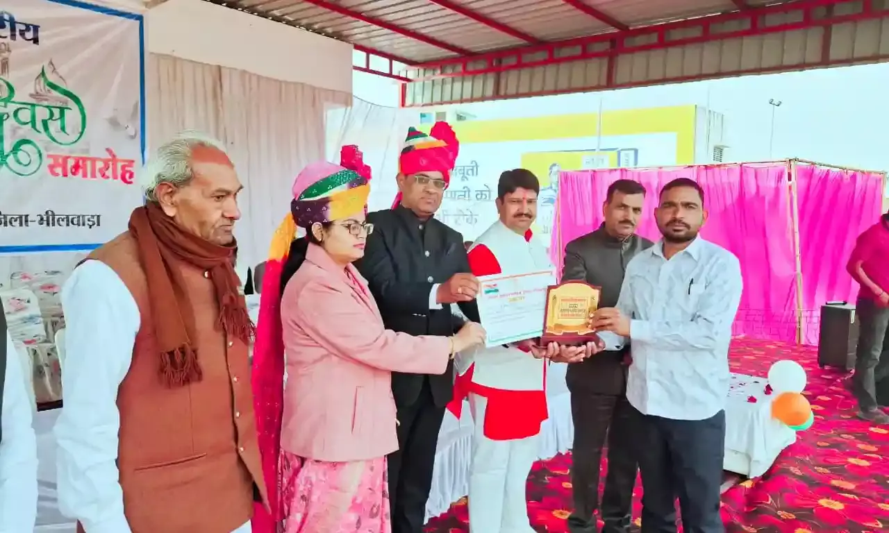 पत्रकारिता में उत्कृष्ट योगदान पर मेघवंशी सम्मानित