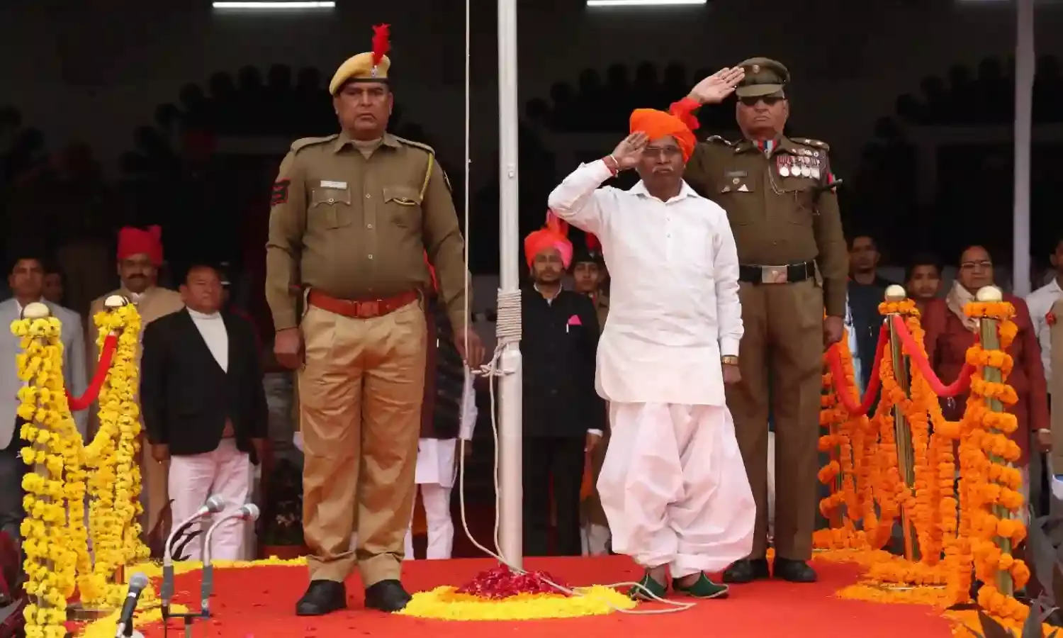 उदयपुर में उत्साह व उमंग के साथ मनाया 77वां गणतंत्र दिवस, टीएडी मंत्री बाबूलाल खराड़ी ने राष्ट्रीय ध्वज फहराकर दी राष्ट्रीय पर्व की शुभकामनाएं