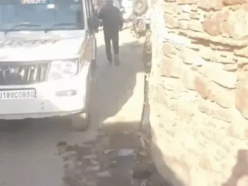 झुंझुनूं में बुजुर्ग महिला की गला काटकर हत्या, इलाके में सनसनी