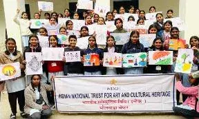 इन्टेक के स्थापना दिवस पर पोस्टर एवं लेख प्रतियोगिता आयोजित