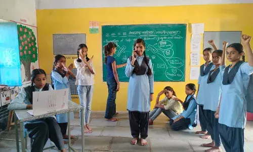 ’विद्यार्थियों ने जाना इंटरनेट और सोशल मीडिया का सुरक्षित उपयोग’