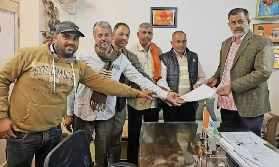 बस बॉडी निर्माताओं के समर्थन में आए पूर्व भाजपा जिलाध्यक्ष मानसिंह बारहठ, गडकरी को लिखा पत्र