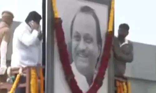 सम्मान के साथ पंचतत्व में विलीन होंगे अजित पवार, बारामती में उमड़ा जनसैलाब